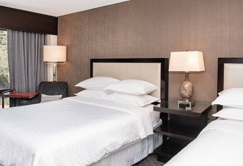 带2个双人床的标准工作室, Sheraton Mission Valley San Diego