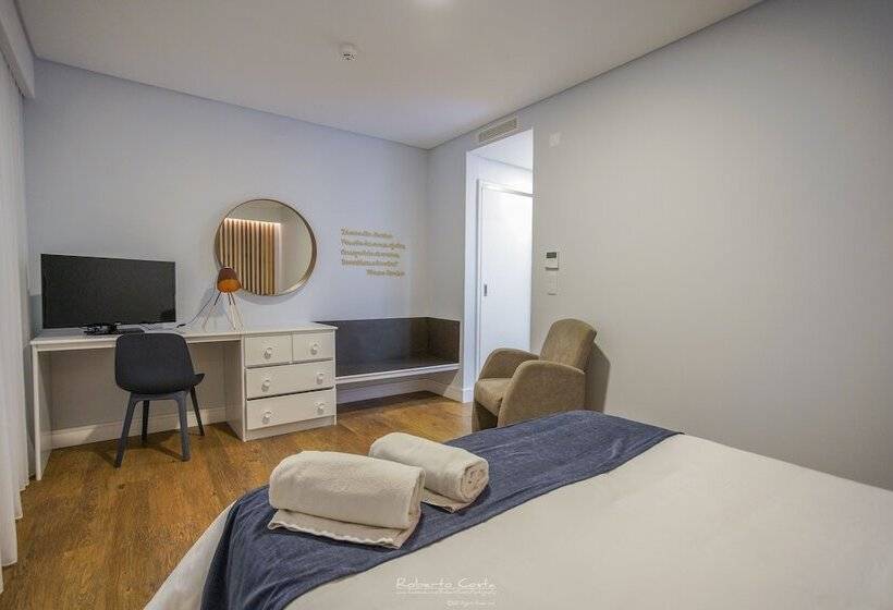 اتاق استاندارد, Teresinha