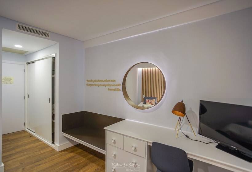 اتاق استاندارد, Teresinha