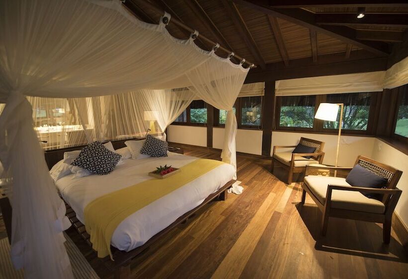 بنجلو سوبيريور, Txai Resort