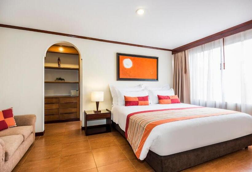 Standard Room King Size Bed