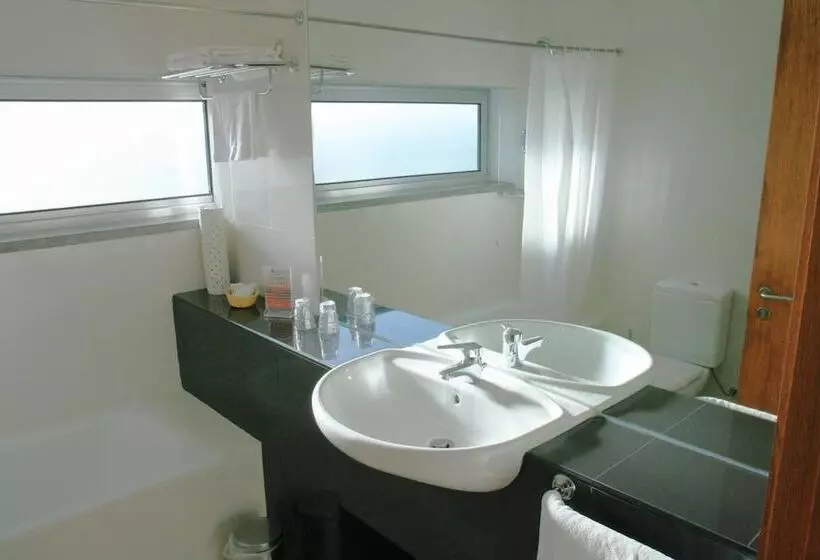 اتاق استاندارد با چشم‌انداز کوهستان, Praia Marina by Ridan Hotels
