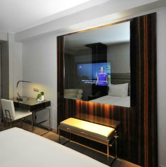 اتاق لوکس, Altis Grand