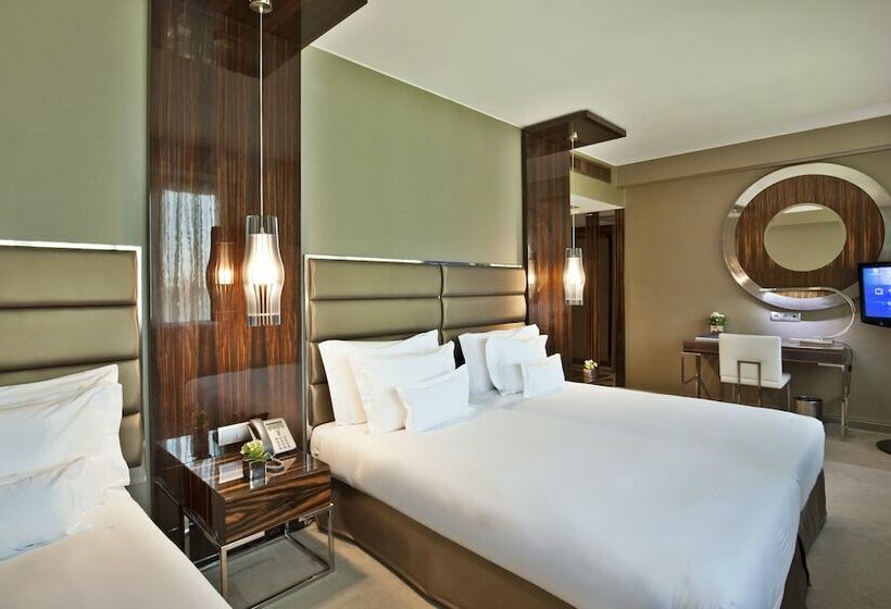 اتاق لوکس, Altis Grand