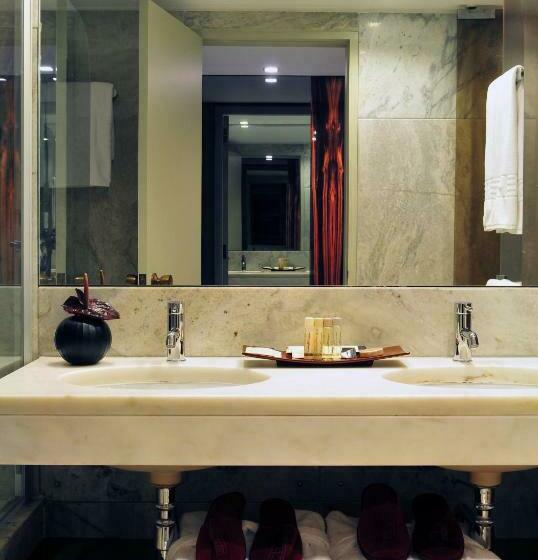 اتاق سوپریور یک تخته, Altis Grand