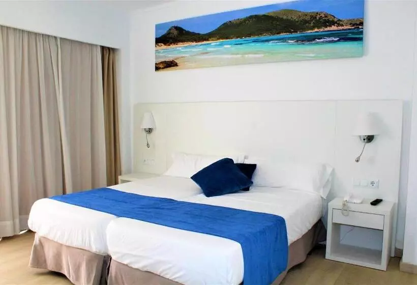 اتاق اساندارد با چشم‌انداز جانبی به دریا, Bluesea Anba Romaní