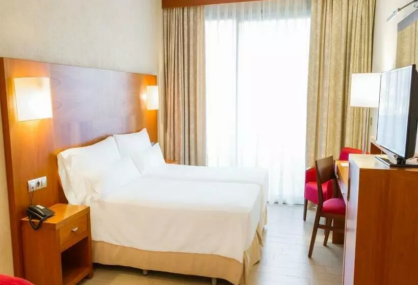 اتاق استاندارد سه نفره, AR Diamante Beach & Spa Hotel 4* Sup