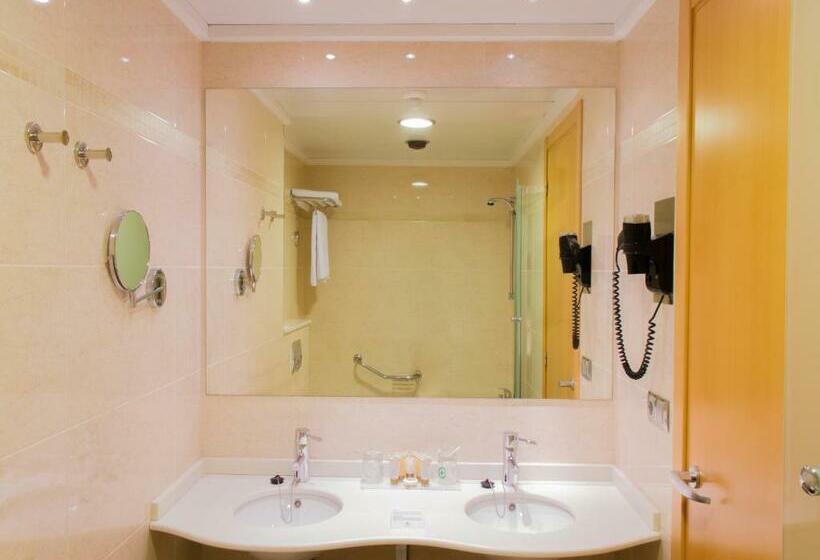 غرفة قياسية رباعية, AR Diamante Beach & Spa Hotel 4* Sup