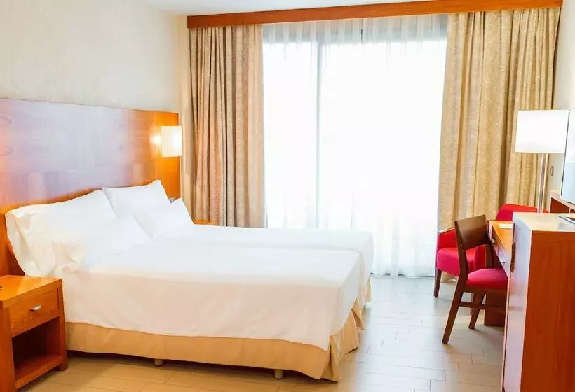 اتاق استاندارد چهار تخته, AR Diamante Beach & Spa Hotel 4* Sup