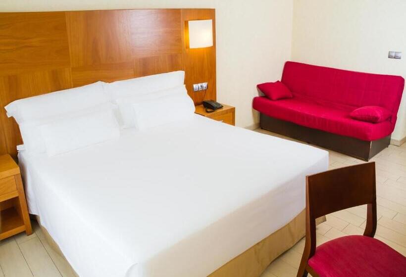 غرفة قياسية رباعية, AR Diamante Beach & Spa Hotel 4* Sup