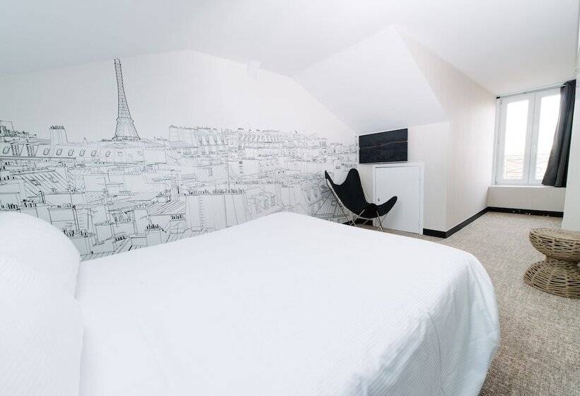 جناح جونيور, Atypik