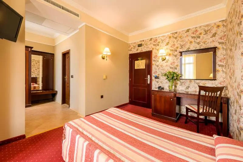 اتاق استاندارد یک نفره, Boutique Splendid