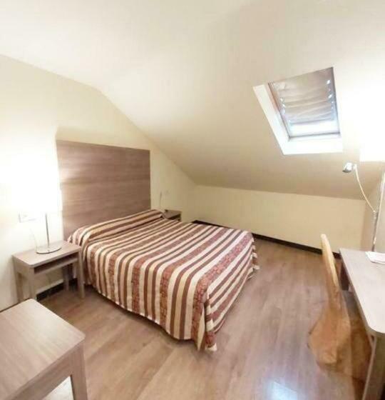 اتاق پنت هاوس, Centro Los Braseros