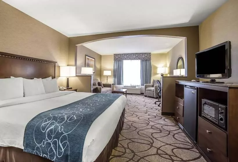 سوییت, Comfort Suites Airport