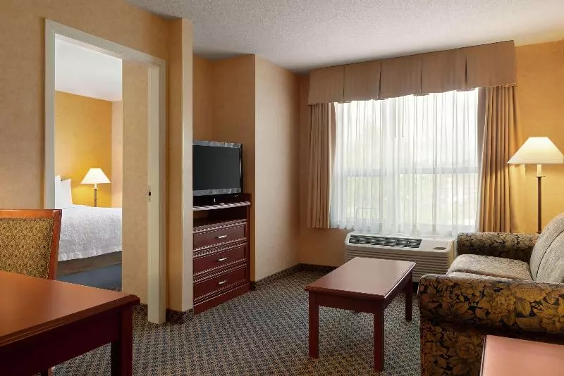 اتاق استاندارد, Courtyard By Marriott Providence Warwick