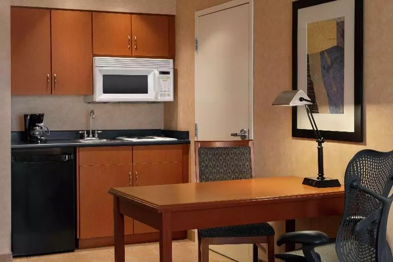 اتاق استاندارد, Courtyard By Marriott Providence Warwick