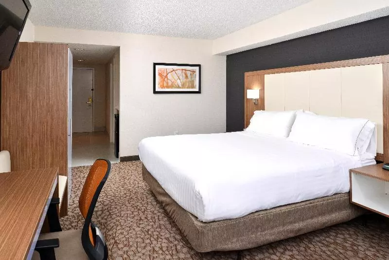 身障者適用スイートルーム, Holiday Inn Express Hotel & Suites Bonita Springs/naples, An Ihg