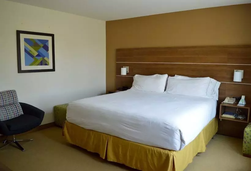 سوییت, Hampton Inn By Hilton Calexico