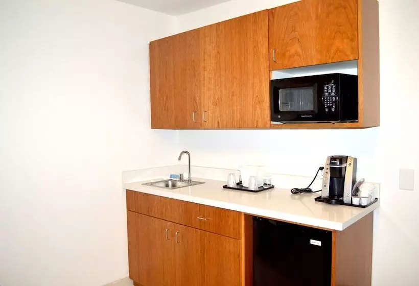سوییت, Hampton Inn By Hilton Calexico