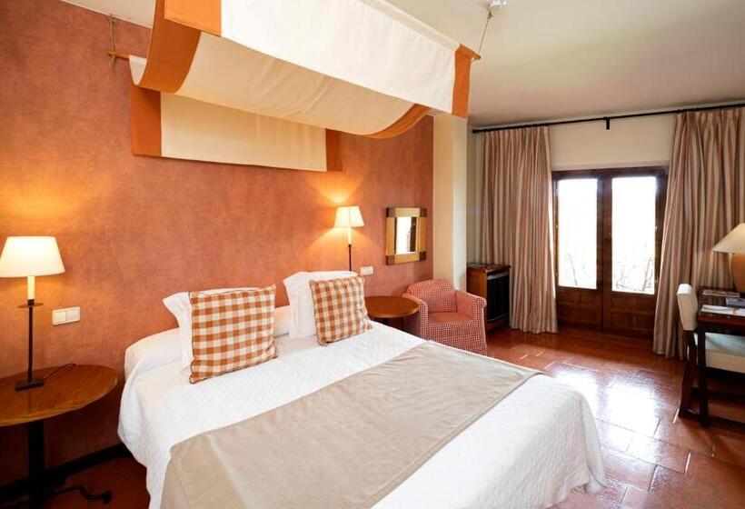 اتاق استاندارد با چشمانداز کوهستان, Hospederia De Santo Domingo