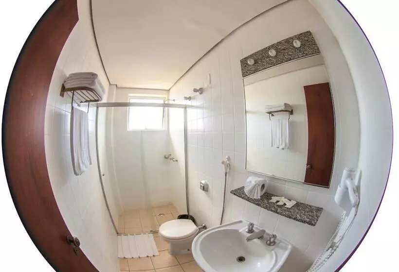 اتاق استاندارد چهار تخته, Lider Palace
