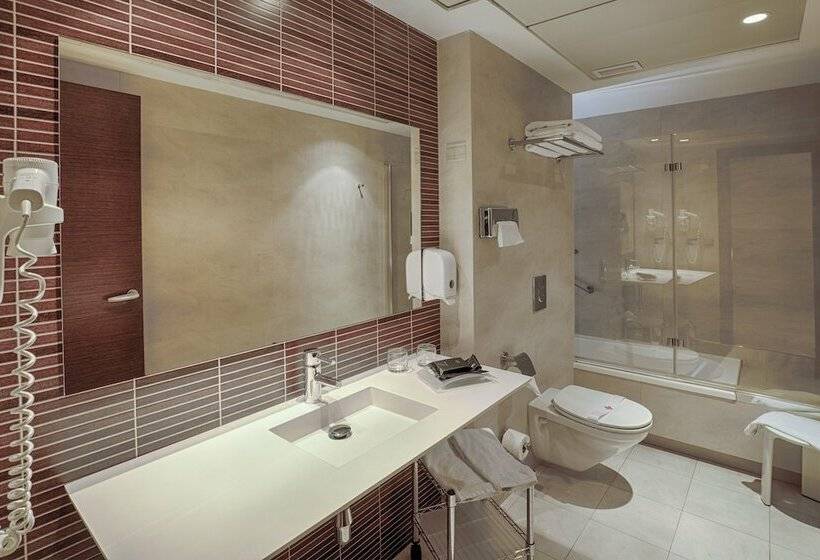 חדר סטנדרט, Port Elche