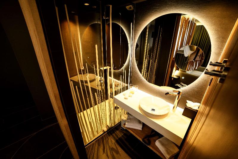 اتاق کلاسیک, Portobay Marques