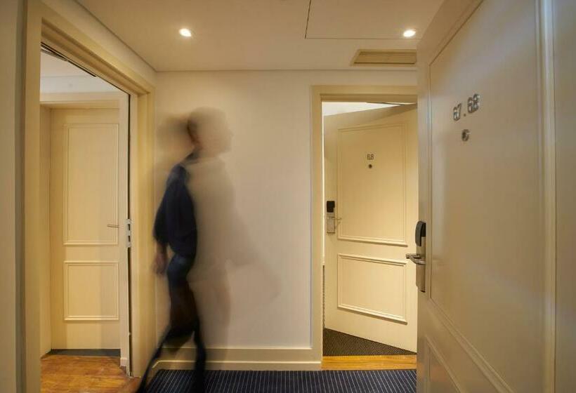 سوییت خانوادگی, Portobay Marques