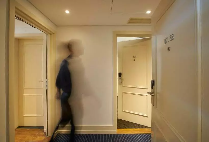 スイート（家族用）, Portobay Marques