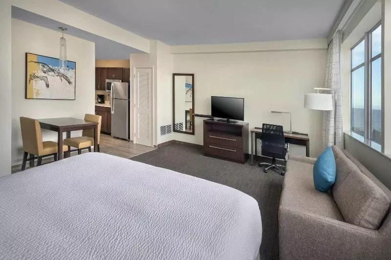 キングサイドベッドのスタンダードワンルーム, Residence Inn Fort Lauderdale Pompano Beach/oceanfront