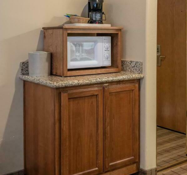 스탠다드 룸 킹사이즈 침대, Truckee Donner Lodge