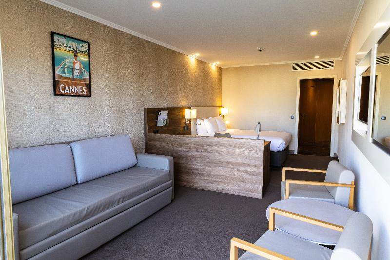 Полулюкс, Luxotel Cannes