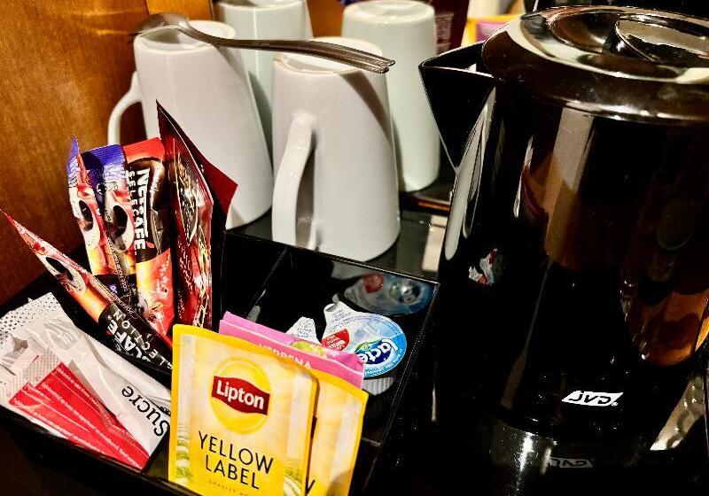 스탠다드 룸, Luxotel Cannes