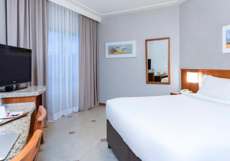 חדר סטנדרט, Mercure Florianópolis