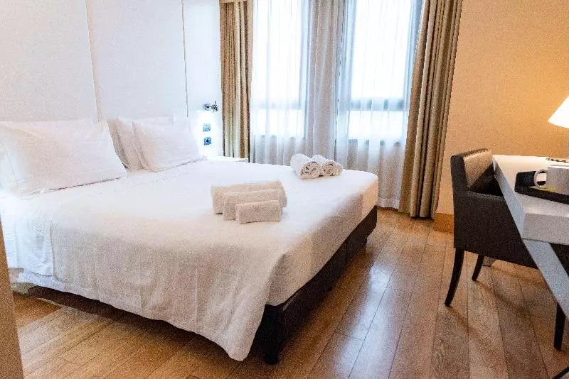 コンフォートルーム, Best Western Hotel Quattrotorri