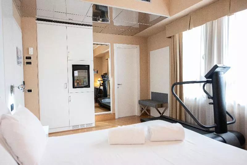 コンフォートルーム, Best Western Hotel Quattrotorri