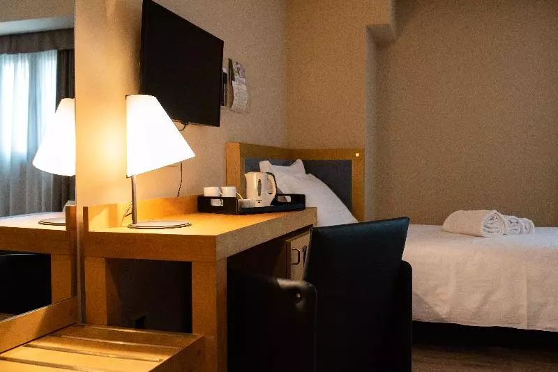 エコノミートリプルルーム, Best Western Hotel Quattrotorri