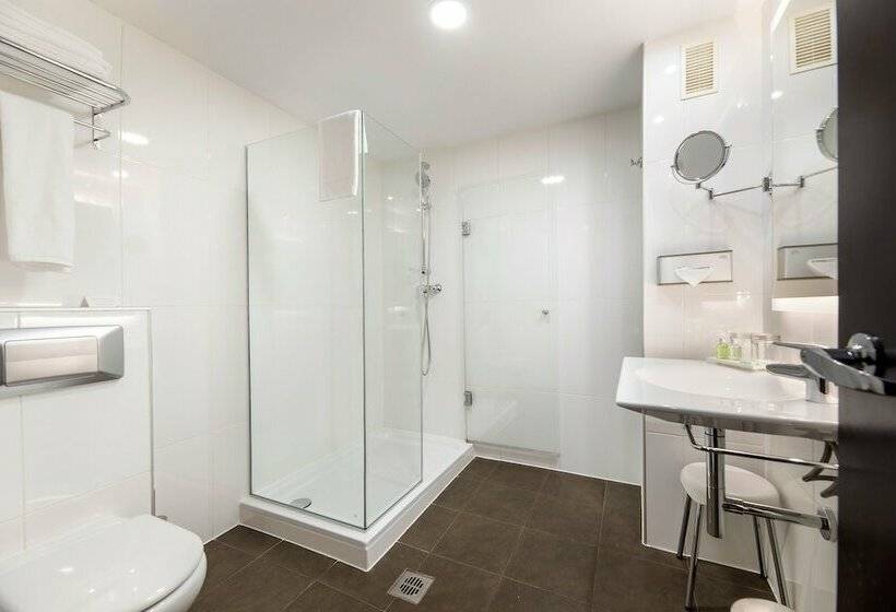 اتاق استاندارد, Ch Bucharest