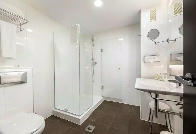 اتاق استاندارد, Ch Bucharest