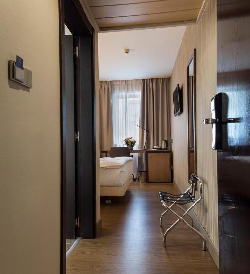 اتاق استاندارد یک نفره, Ch Bucharest