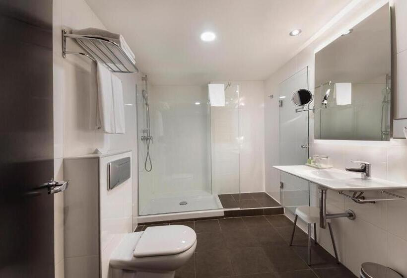 اتاق سوپریور, Ch Bucharest