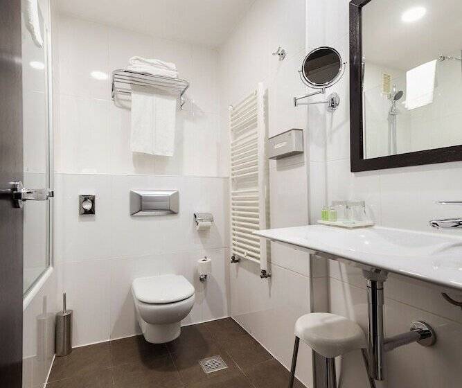 اتاق استاندارد, Ch Bucharest