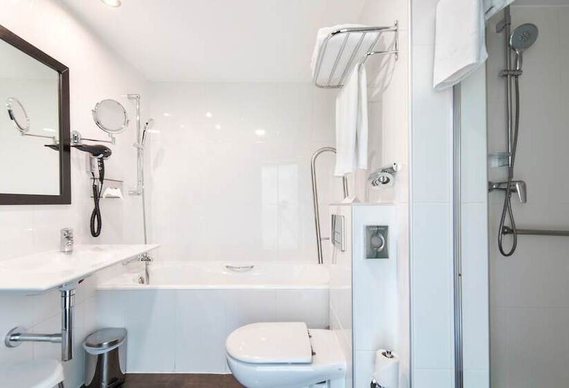 اتاق سوپریور, Ch Bucharest