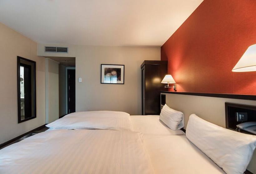 اتاق استاندارد, Ch Bucharest