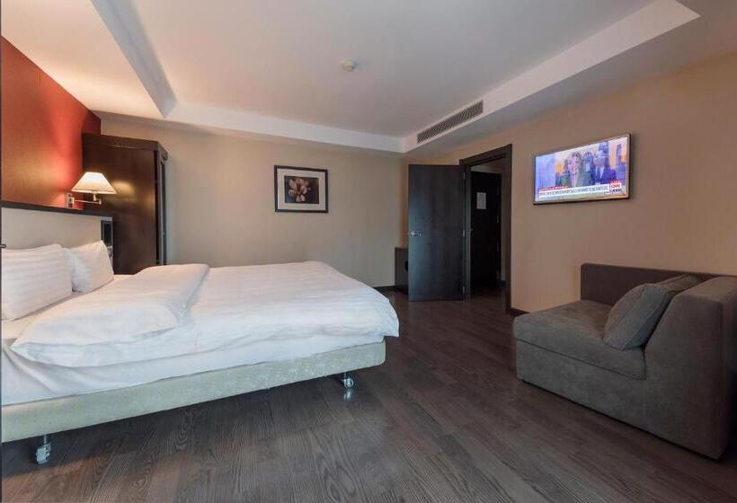 اتاق استاندارد, Ch Bucharest