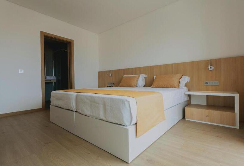 غرفة قياسية مزوَّدة بشُرفة, Da Luz