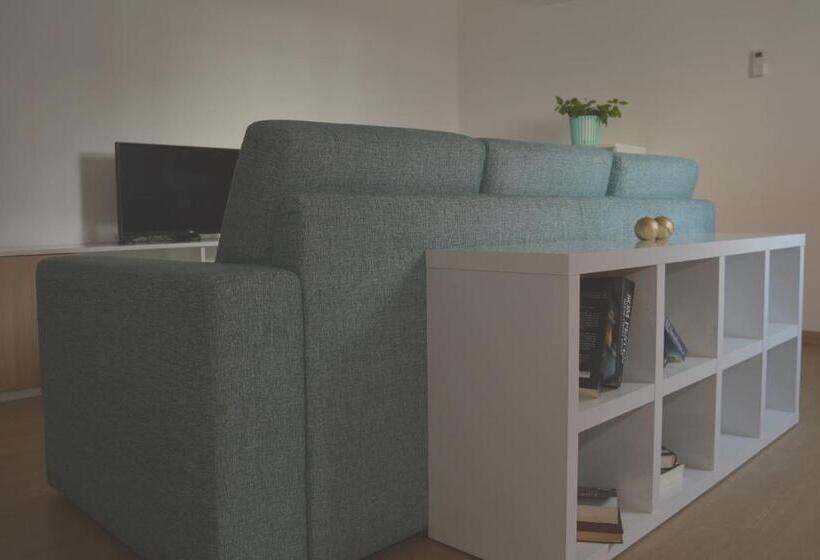 شقة غرفتين, Da Luz