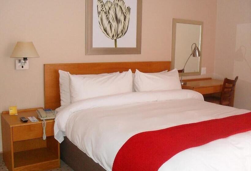 Номер Executive Кровать Кинг, Garden Court Nelson Mandela Boulevard