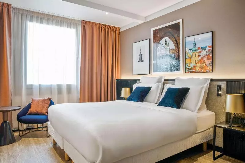 اتاق استاندارد, Golden Tulip Warszawa Centrum
