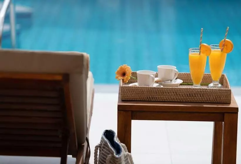 اتاق خانوادگی, High Beach Resort